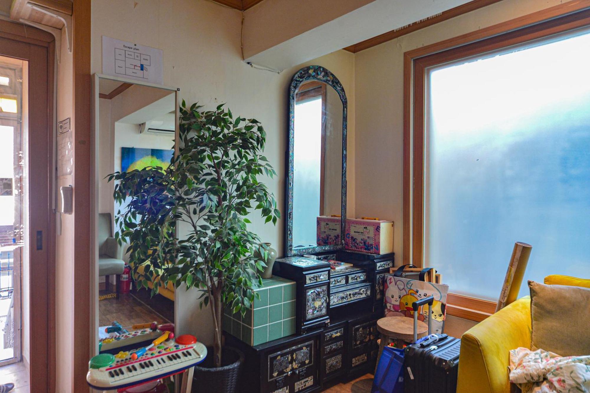 Helloworld Guesthouse Seul Zewnętrze zdjęcie