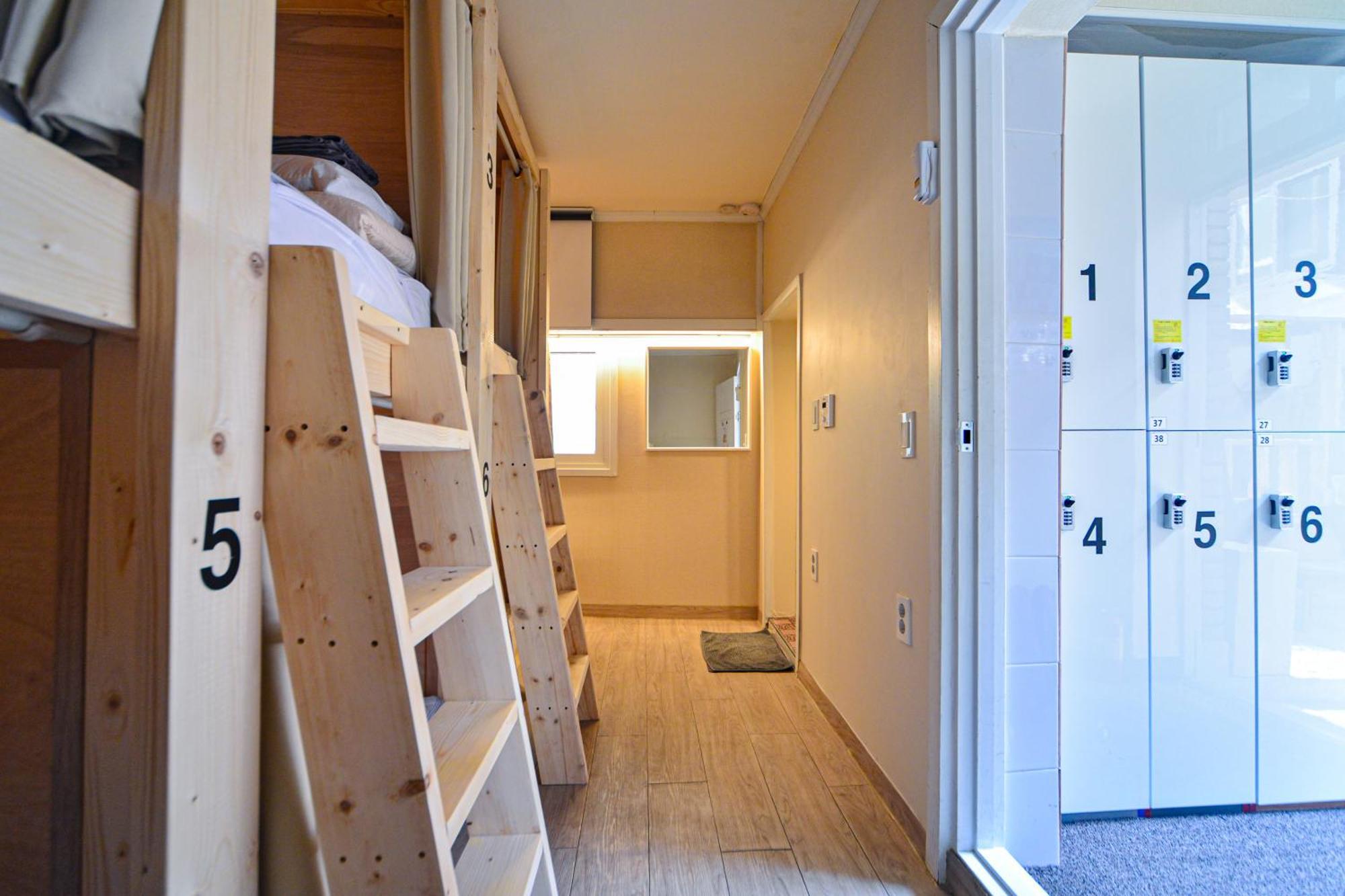 Helloworld Guesthouse Seul Zewnętrze zdjęcie